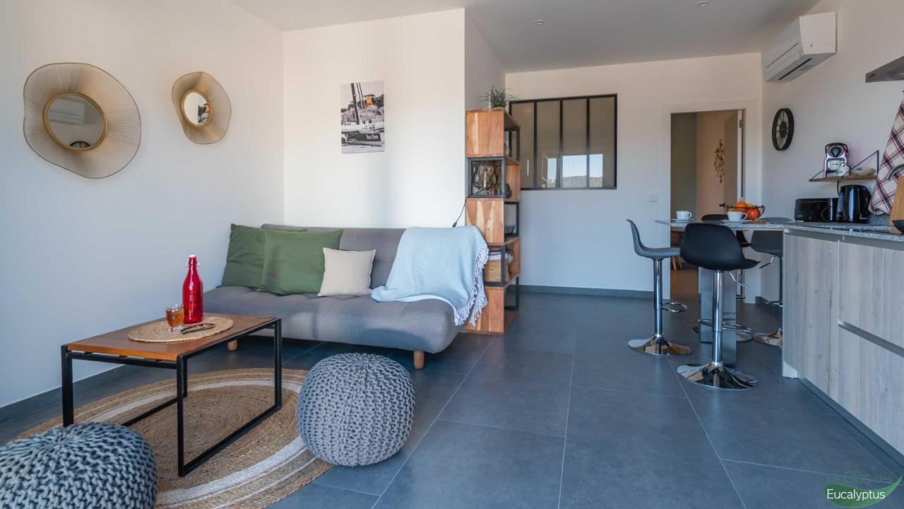 Le Clos Des Eucalyptus Le Plan-de-la-Tour Exterior foto